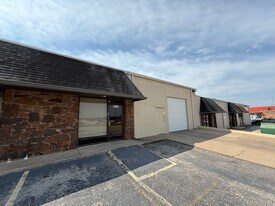 6512-6516 E 12th St, Tulsa OK - Warehouse