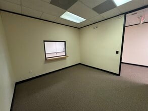 1880 S Dairy Ashford Rd, Houston, TX for lease Interior Photo- Image 1 of 6