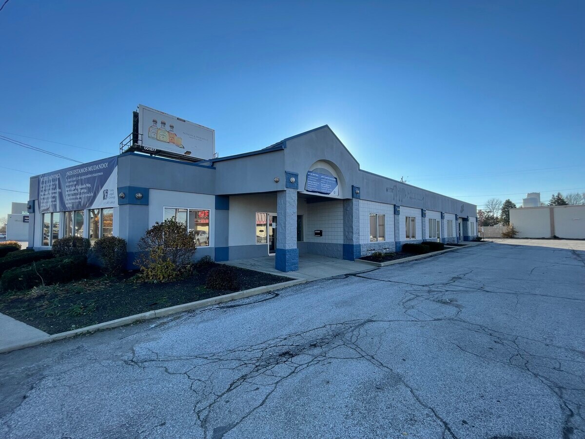 5449 W Washington St, Indianapolis, IN 46241