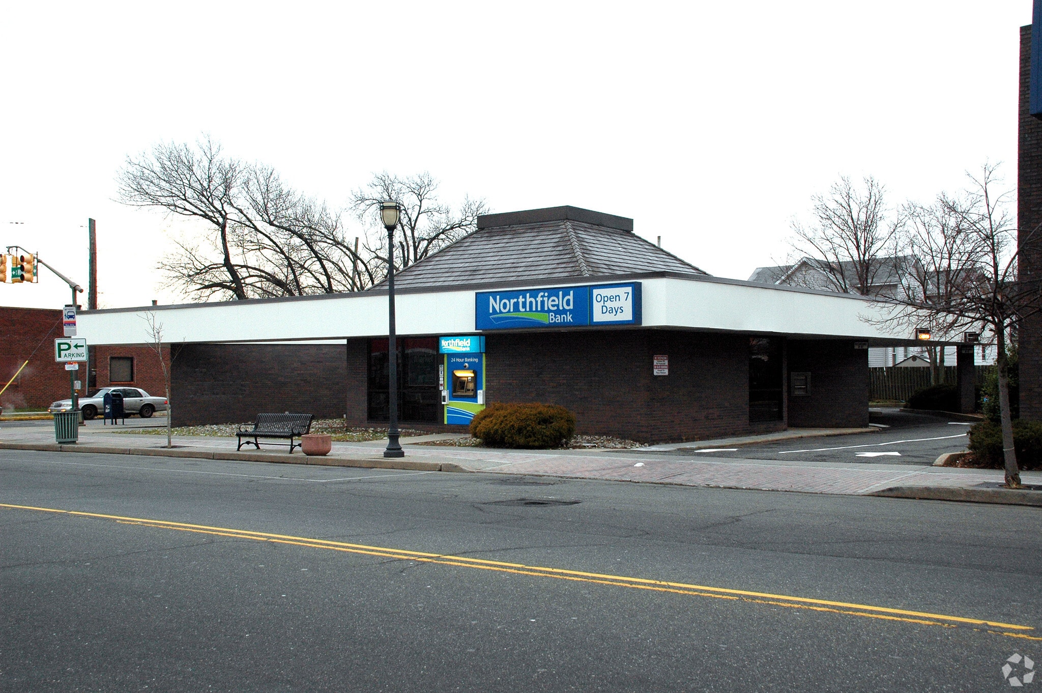501 N Wood Ave, Linden, NJ 07036 Metro NYC NNN High Cap Bank Branch