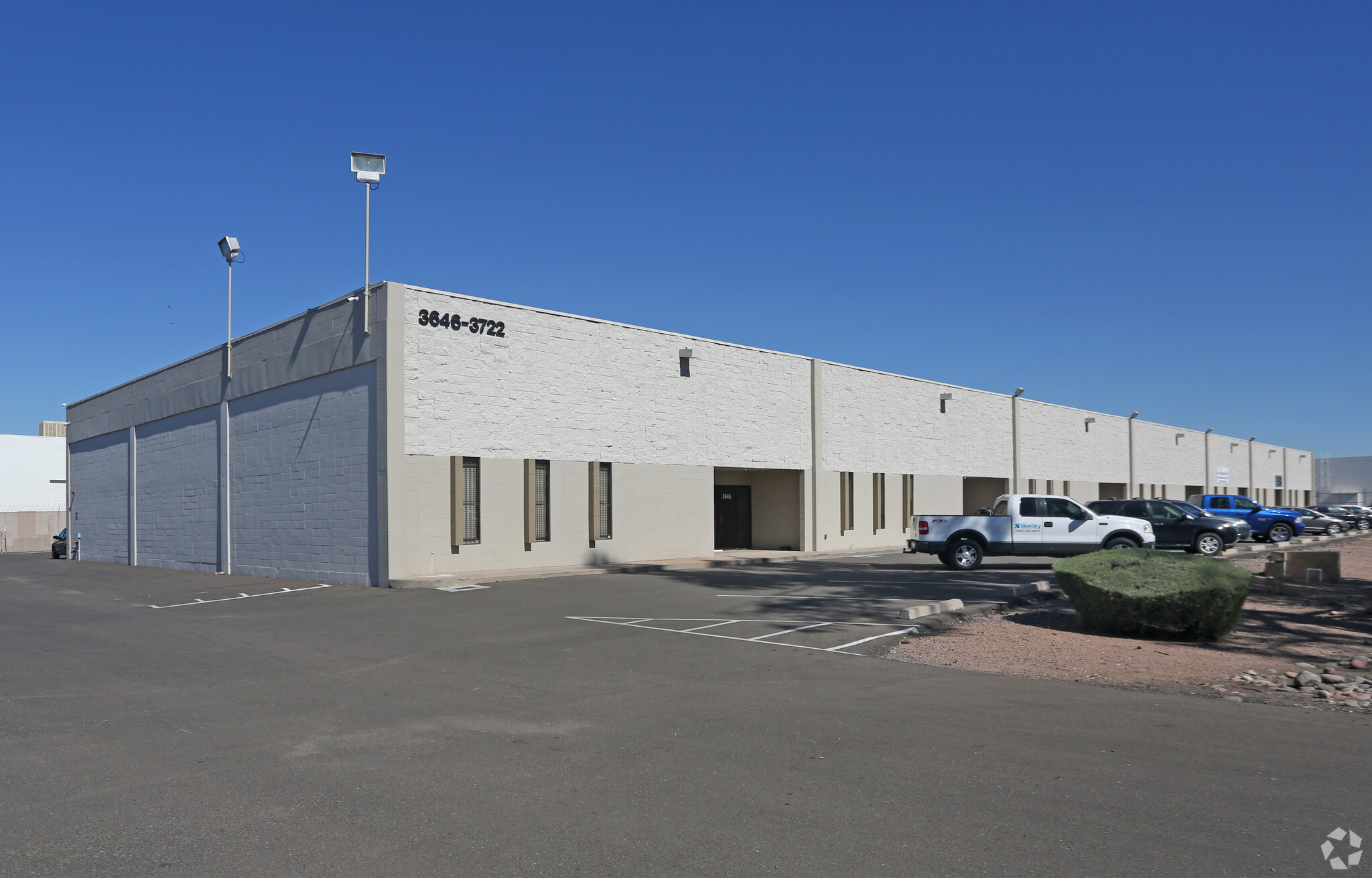 3646-3722 E Chipman Rd, Phoenix, AZ for lease Primary Photo- Image 1 of 16