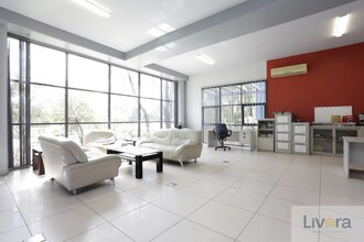 30 Princes Rd, Auburn for lease Interior Photo- Image 1 of 4