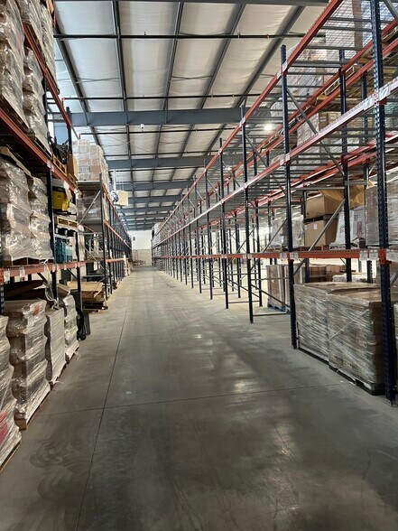 6253 Logistics Ct, Bowling Green, KY for sale - Primary Photo - Image 1 of 1