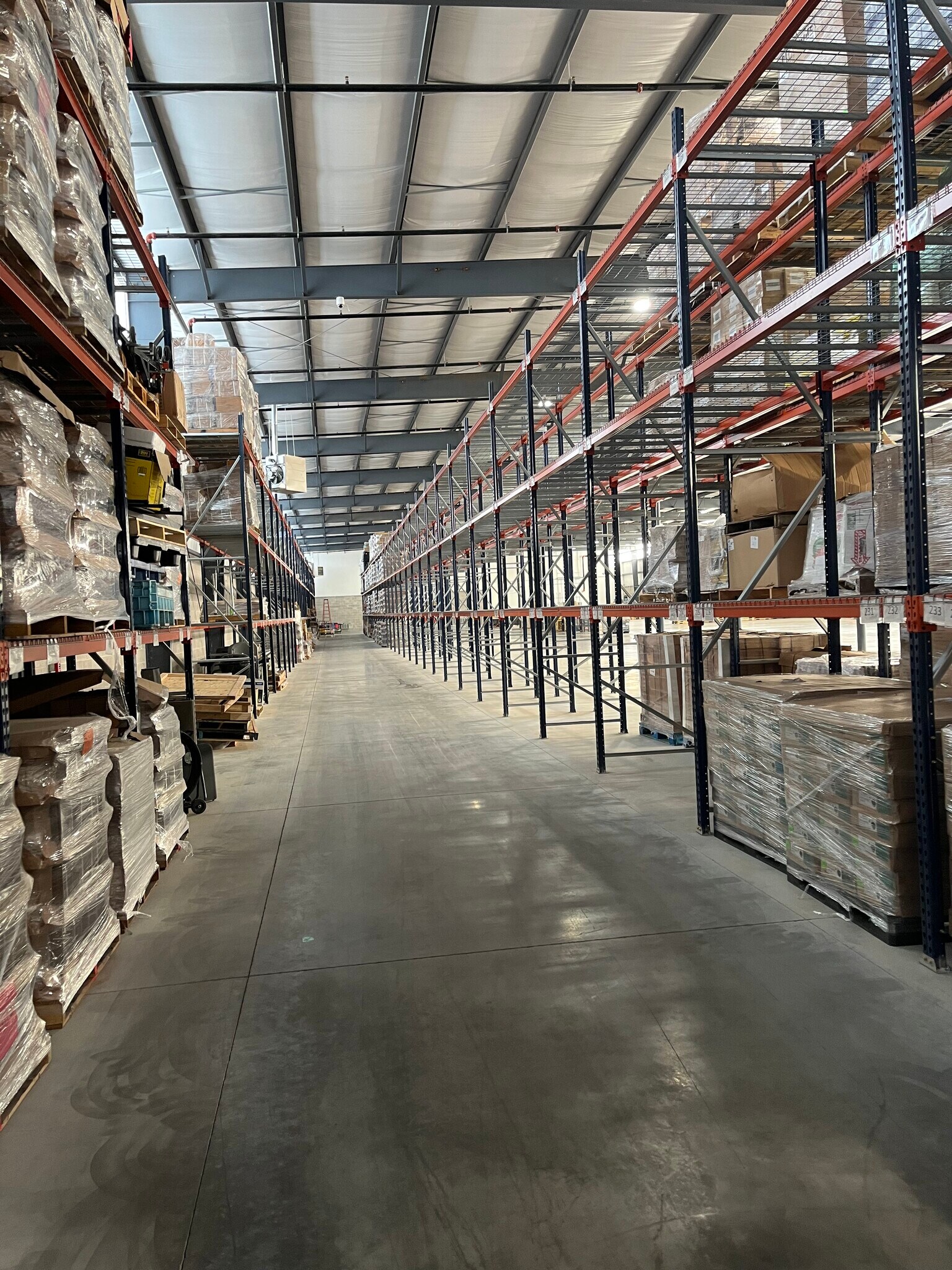 6253 Logistics Ct, Bowling Green, KY for sale Primary Photo- Image 1 of 1