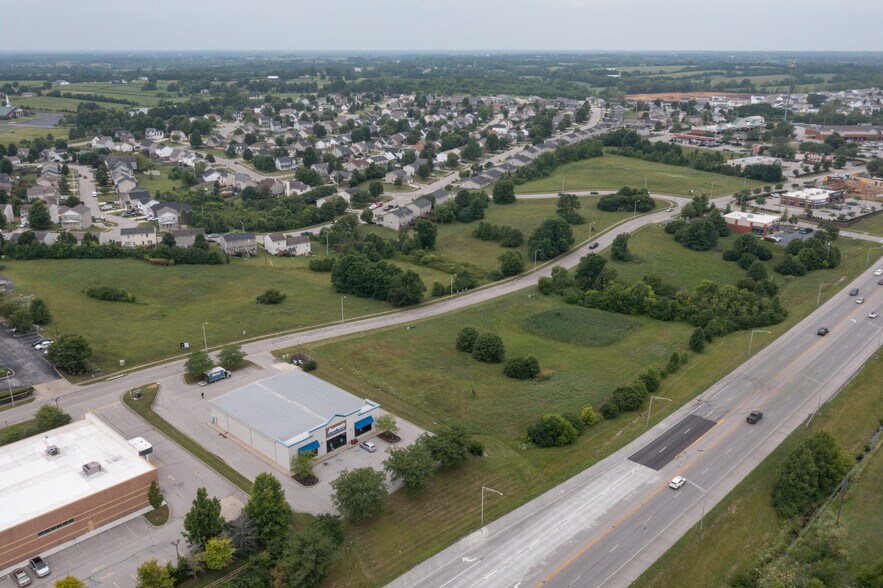 609 Bullion Blvd, Winchester, KY for sale - Building Photo - Image 2 of 9