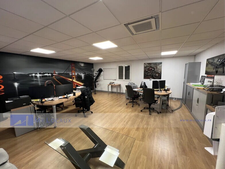 Flex in SAINT-OUEN-L'AUMONE for sale - Interior Photo - Image 3 of 9