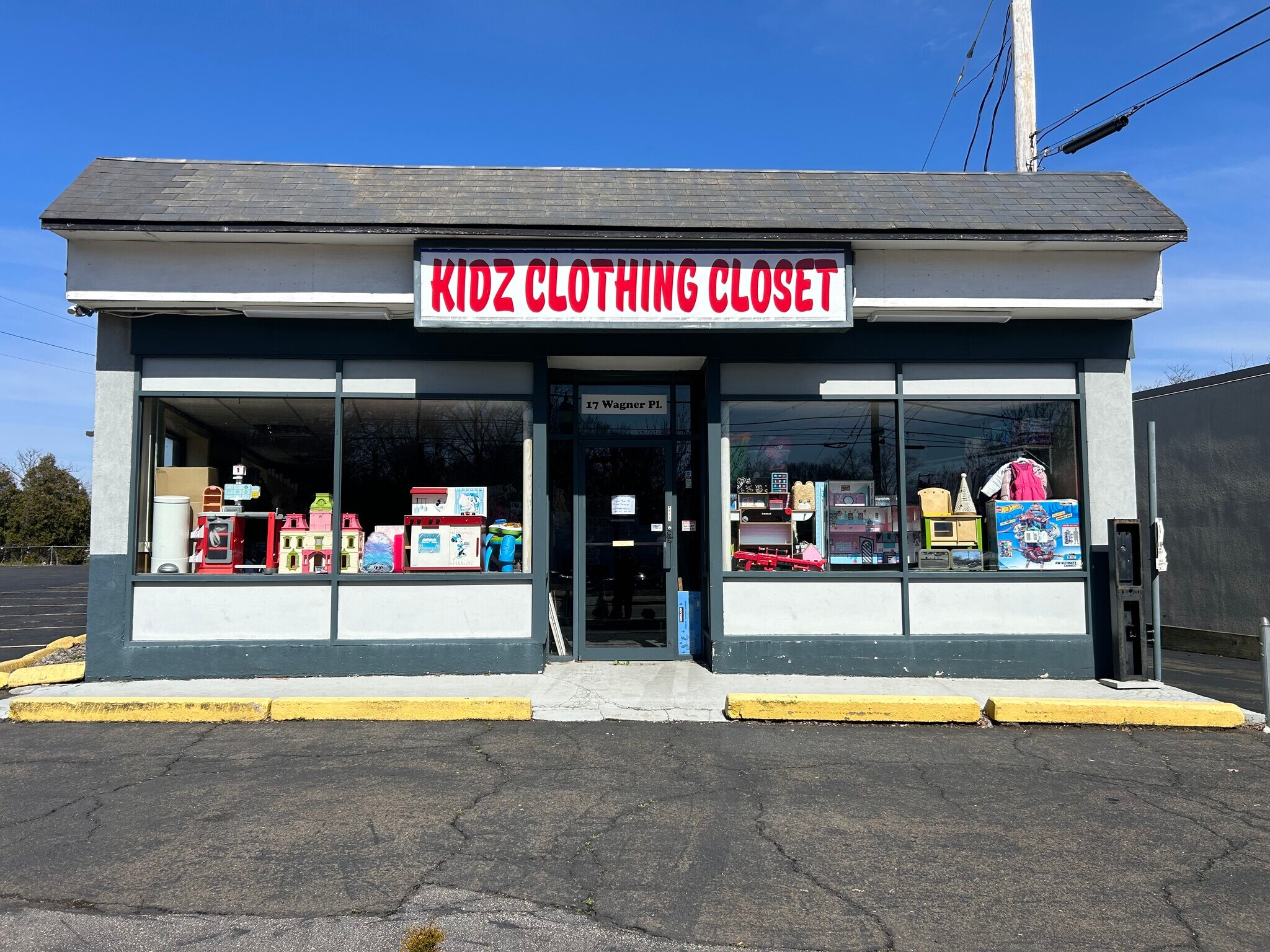 17 Wagner Pl, West Haven, CT for sale Primary Photo- Image 1 of 1