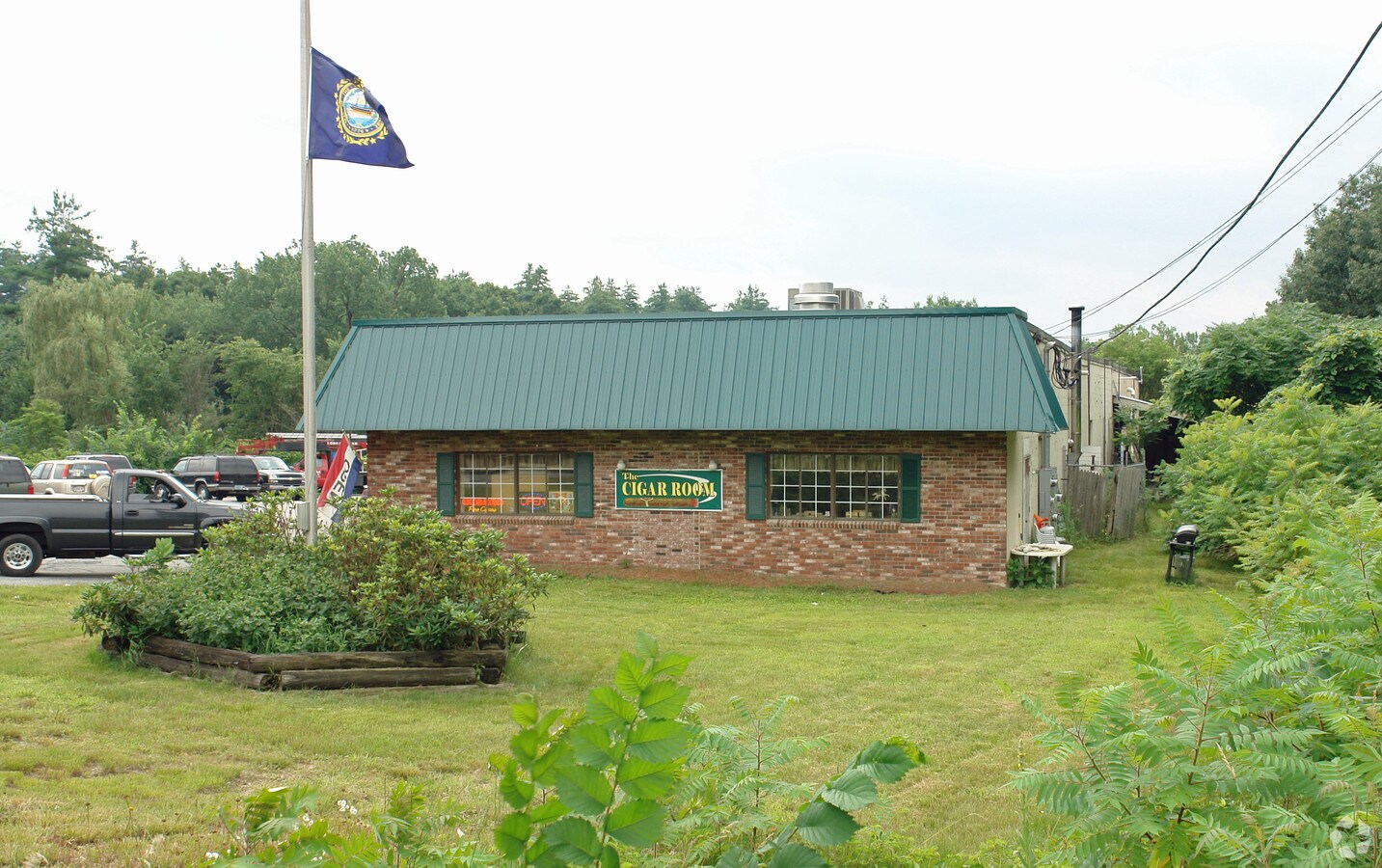 71 Bridge St, Pelham, NH 03076