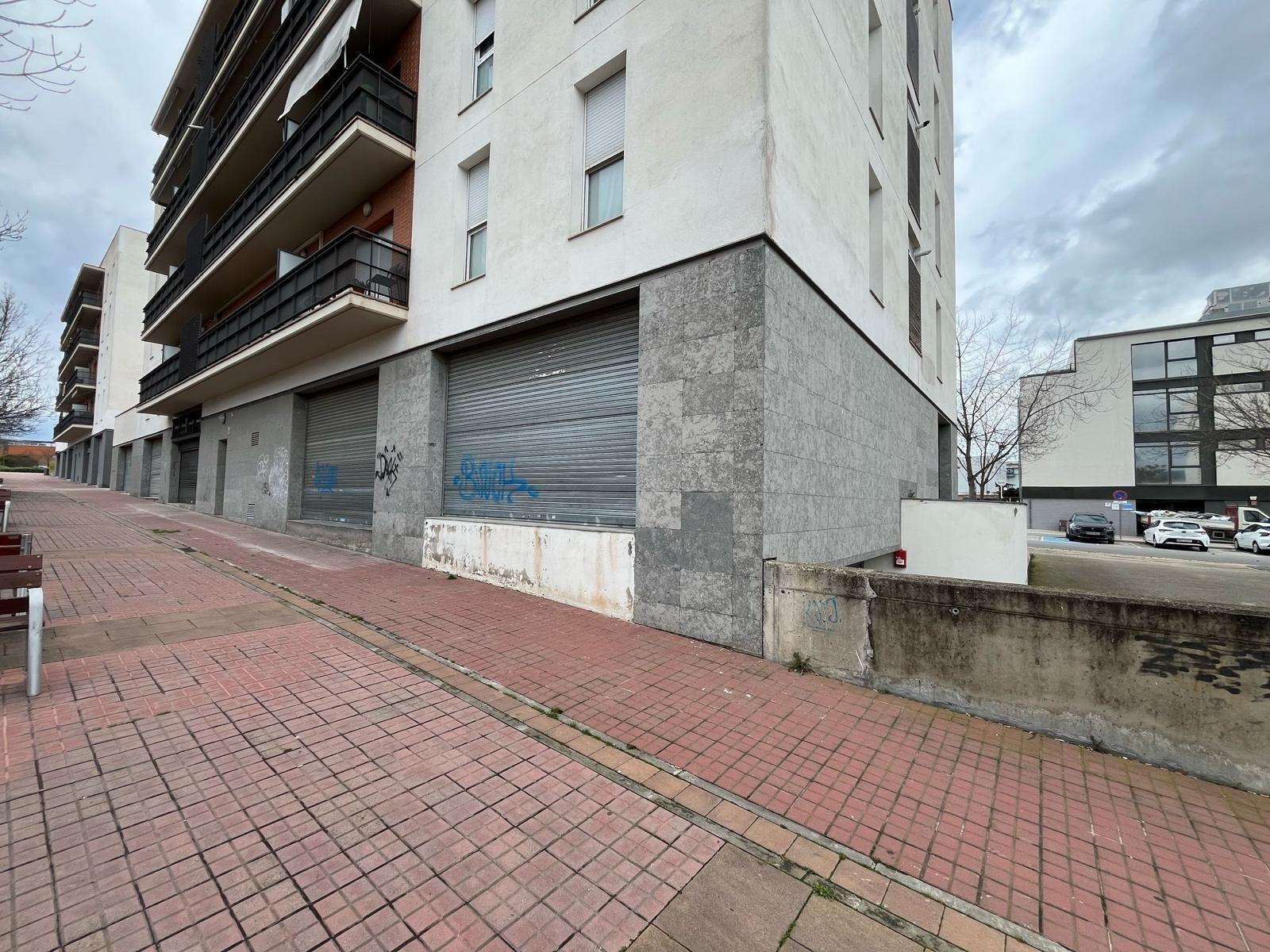 Retail in Igualada, Barcelona for lease Interior Photo- Image 1 of 9