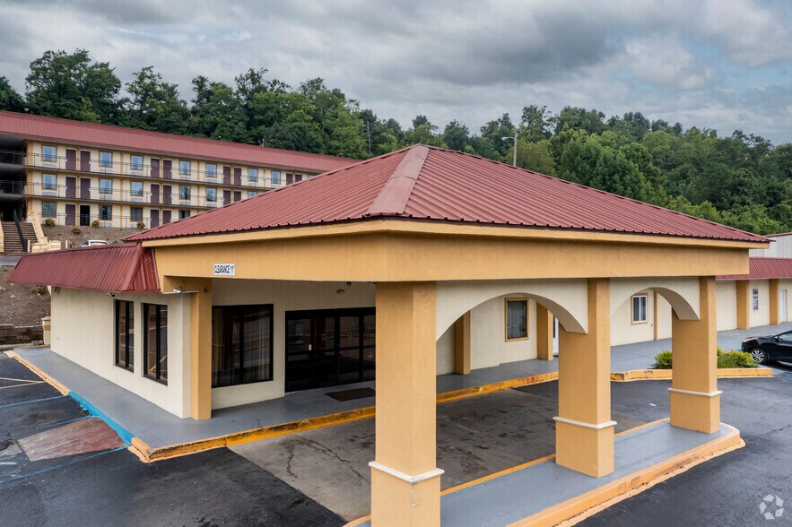 624 Decatur Hwy, Fultondale, AL for sale - Primary Photo - Image 1 of 1