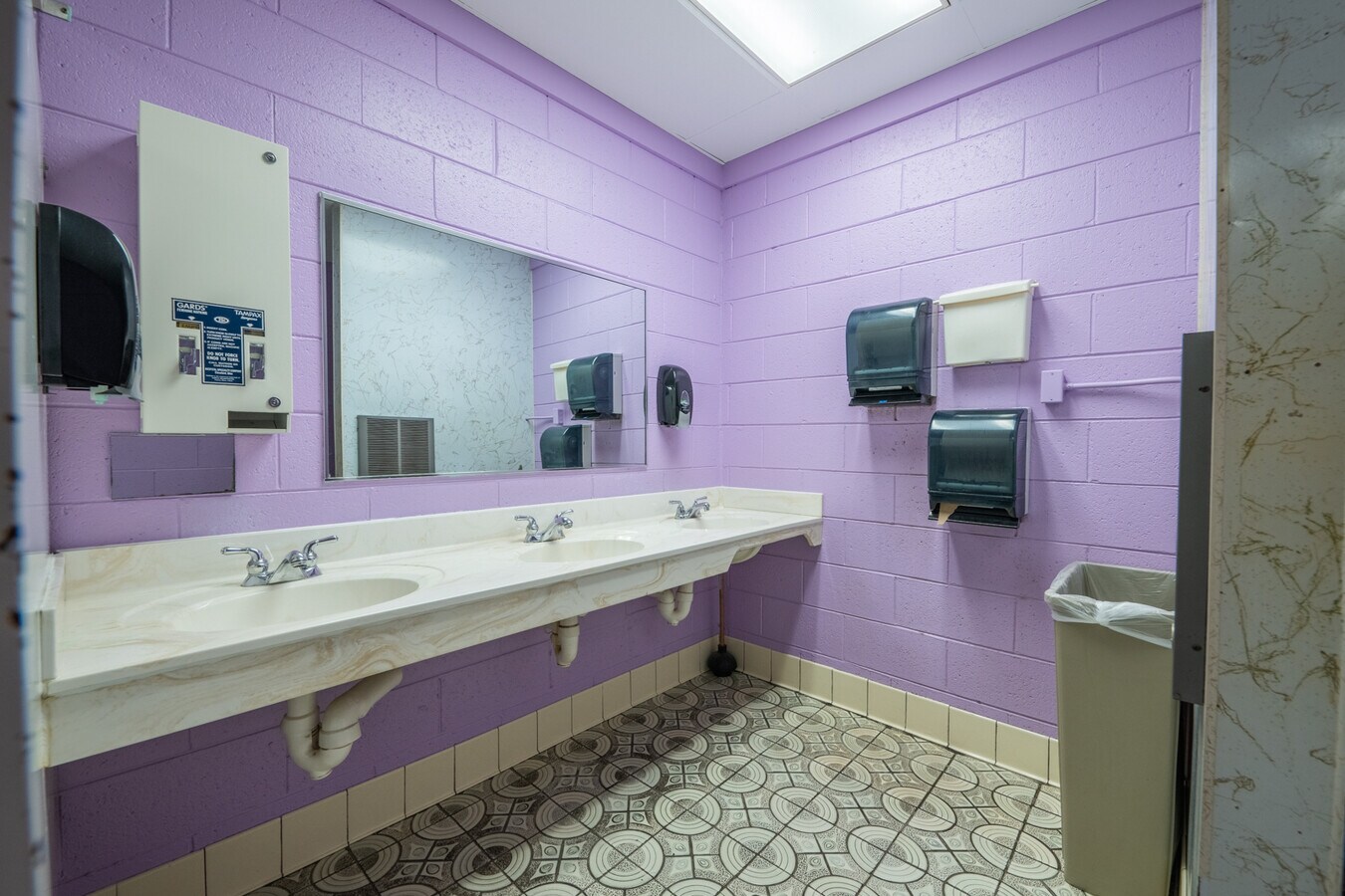 1021 E Commerce Blvd, Slinger, WI 53086 | LoopNet