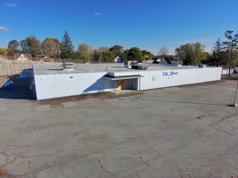 406 Bow St, Elkton, MD for sale - Primary Photo - Image 1 of 10