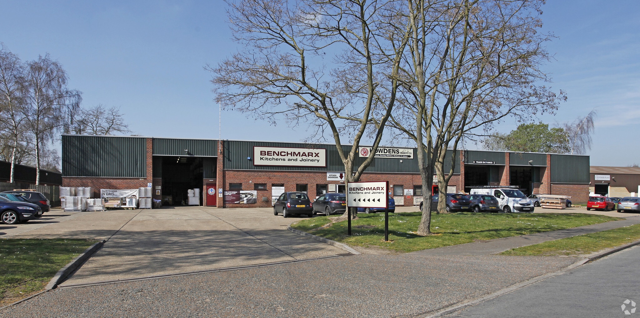 21-25 Gloster Rd, Ipswich for sale Primary Photo- Image 1 of 1