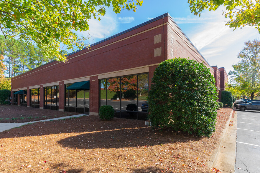 6435 Shiloh Rd, Alpharetta, GA for lease - Building Photo - Image 3 of 8