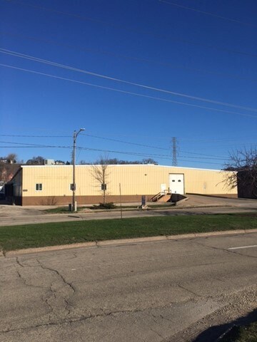 2459 Kerper Blvd, Dubuque, IA for sale Building Photo- Image 1 of 1