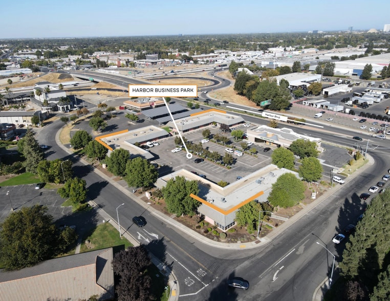 1250 Harbor Blvd, West Sacramento, CA for lease - Building Photo - Image 2 of 6