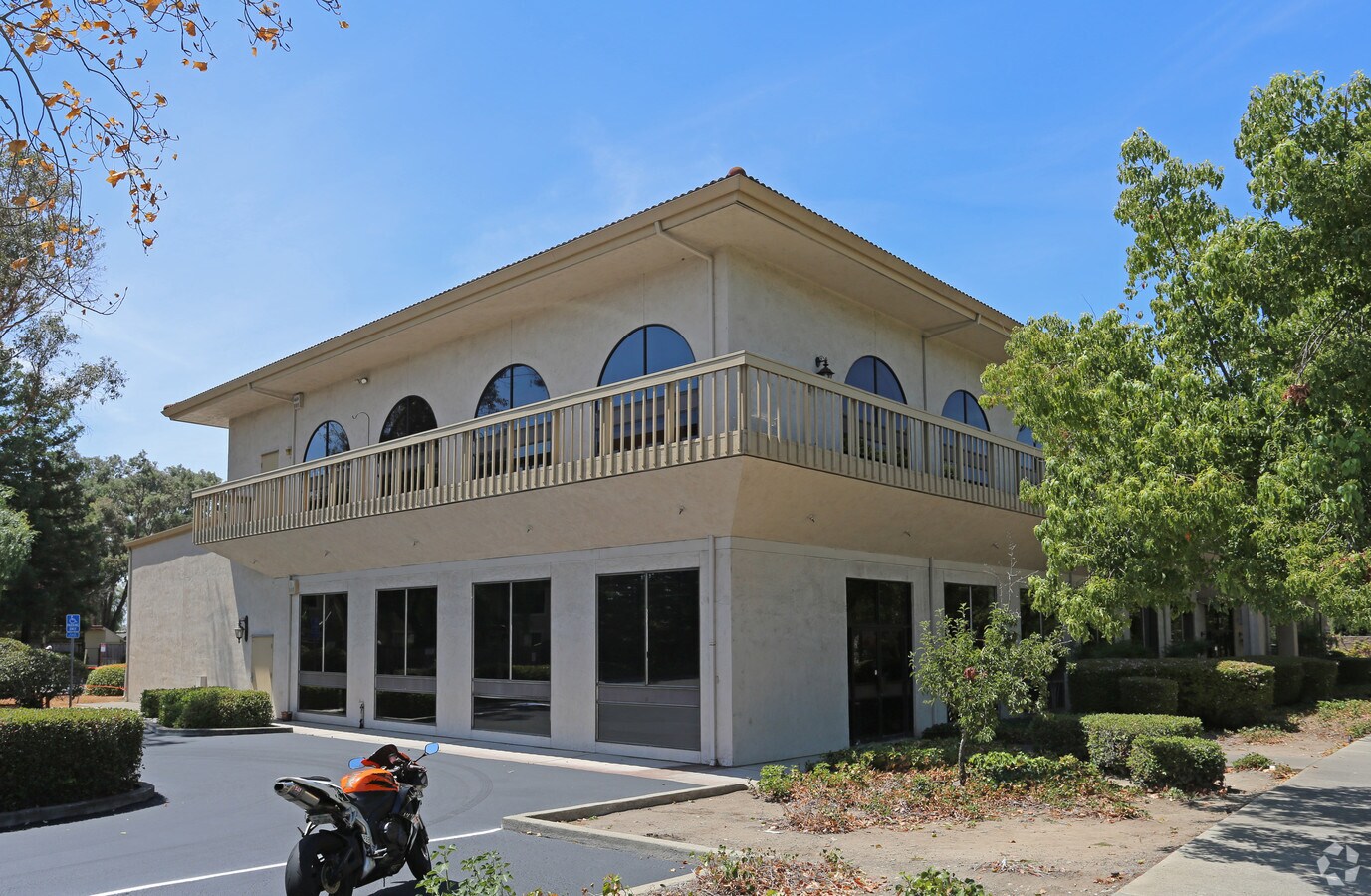 1799 Portola Ave, Livermore, CA 94551