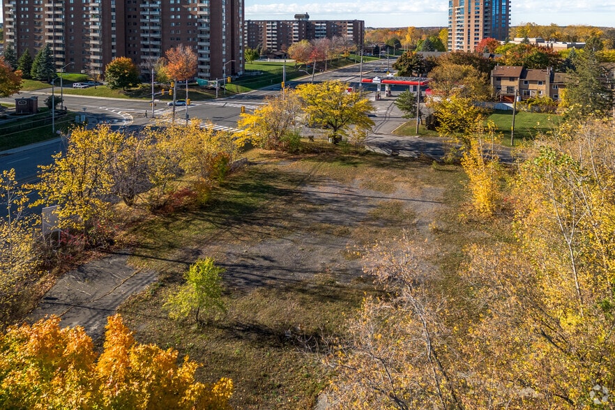 3077 Carling Av, Ottawa, ON for sale - Primary Photo - Image 1 of 1