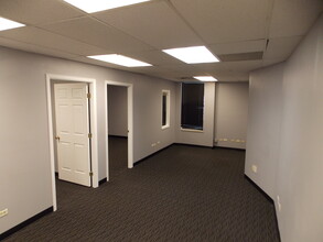 6595 S Dayton St, Greenwood Village, CO for lease Interior Photo- Image 1 of 3