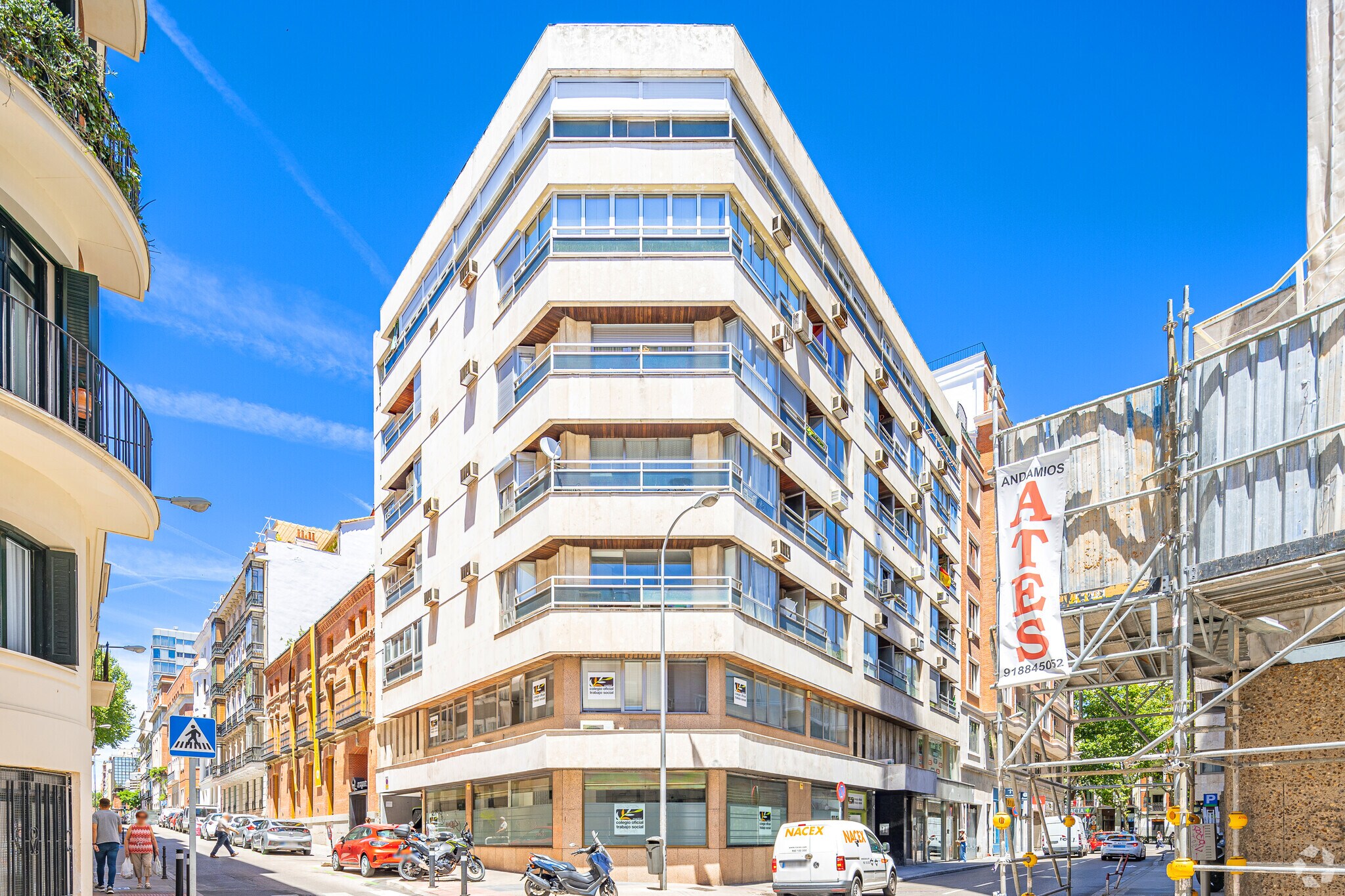 Calle Evaristo San Miguel, 4, Madrid, Madrid for sale Primary Photo- Image 1 of 1