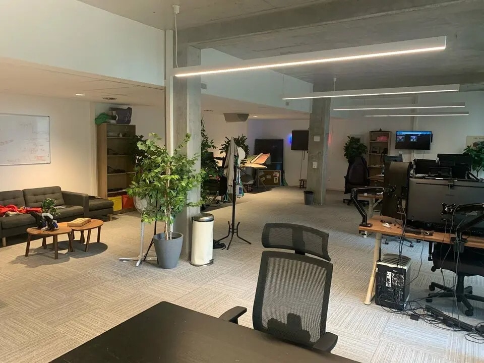 Location Bureaux 108 m² - Photo 1