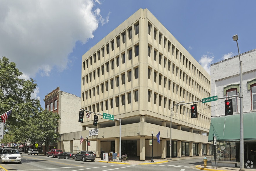 601 State St, Bristol, VA for sale - Primary Photo - Image 1 of 1