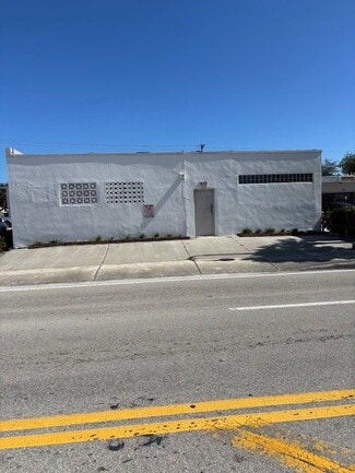 More details for 910 N Dixie Hwy, Lake Worth, FL - Retail for Lease
