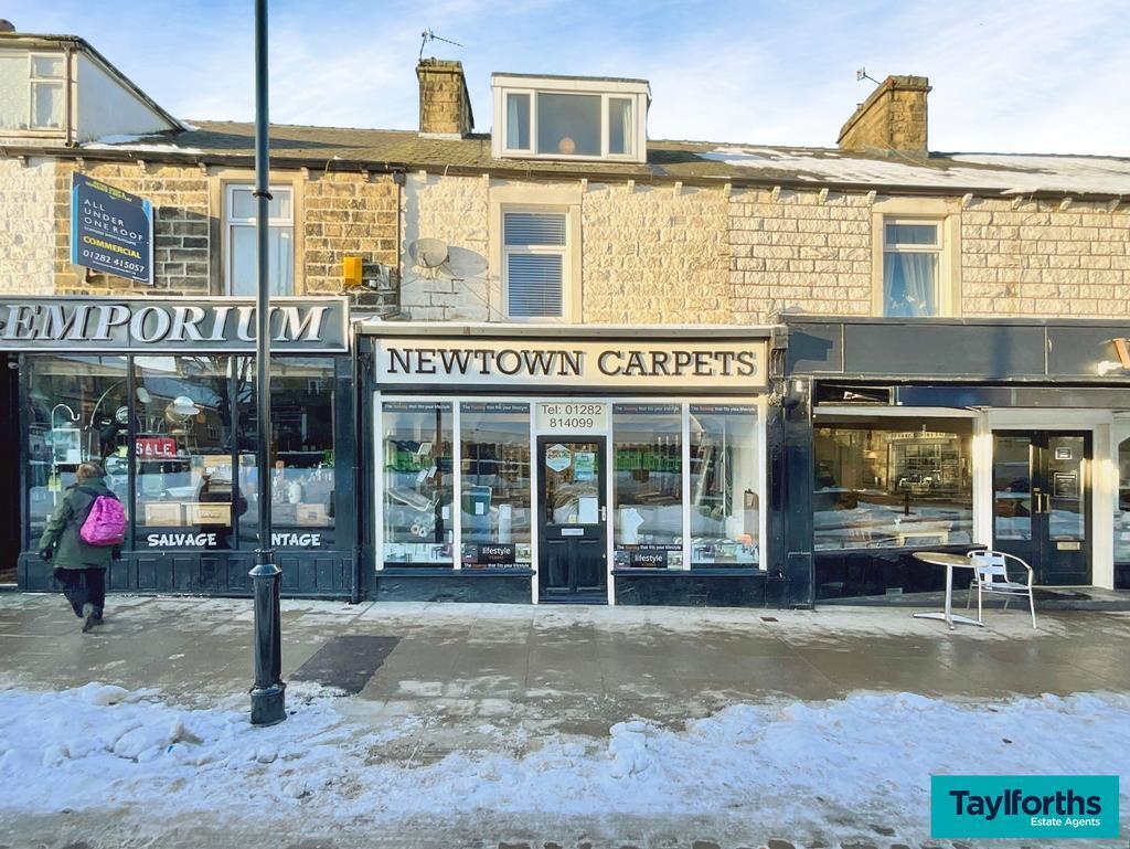 27 Albert Rd, Barnoldswick for sale Building Photo- Image 1 of 11