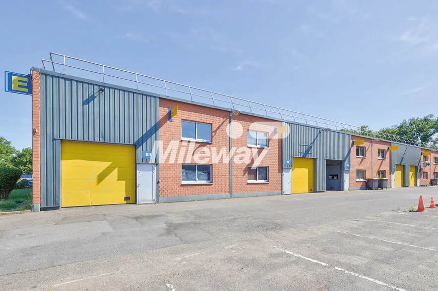 6 Rue Du Bois Du Pont, SAINT-OUEN-L'AUMONE for lease - Building Photo - Image 1 of 5