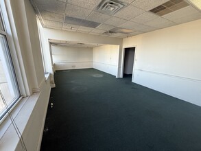 810-814 Penn Ave, Pittsburgh, PA for lease Interior Photo- Image 2 of 6
