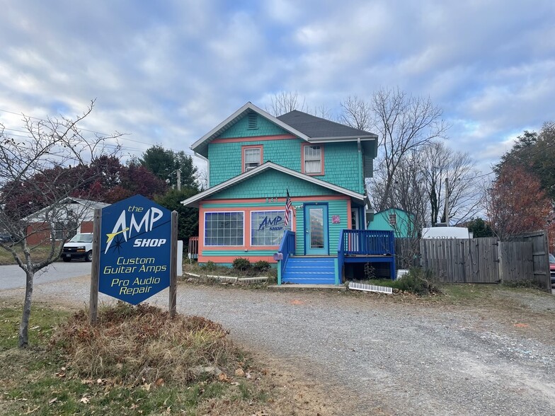 841 Haywood Rd, Asheville, NC for sale - Primary Photo - Image 1 of 1