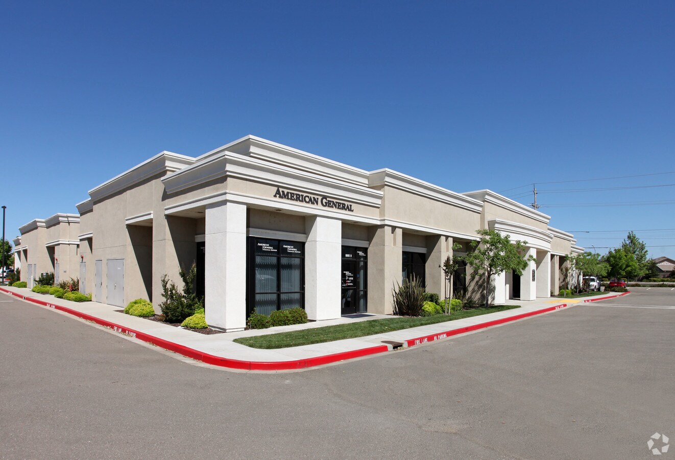 1530 W Kettleman Ln, Lodi, CA 95242