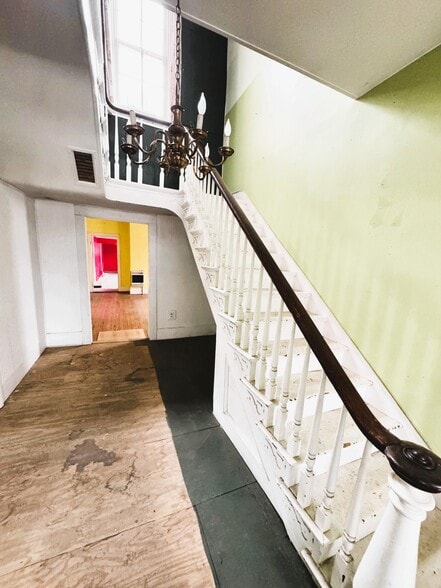 204 Main St, Smiths Grove, KY for sale - Building Photo - Image 2 of 5