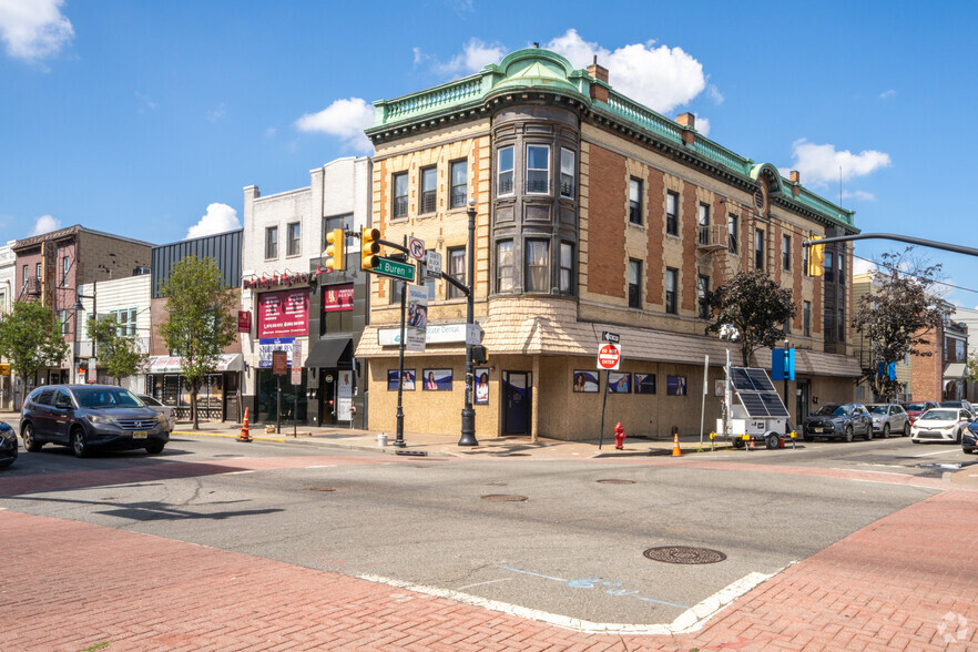 182 Ferry St, Newark, NJ for sale - Primary Photo - Image 1 of 1