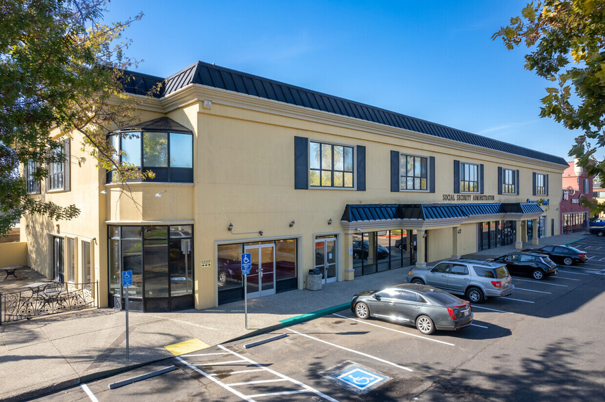 1110 W Kettleman Ln, Lodi, CA for lease - Building Photo - Image 2 of 19