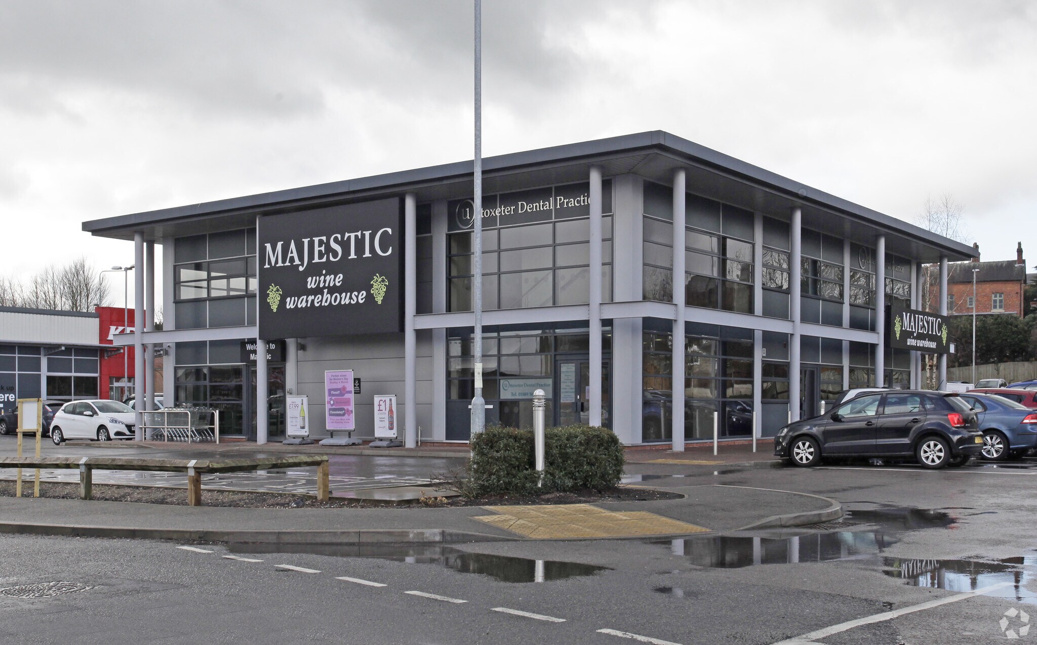 Town Meadows Way, Uttoxeter for sale Primary Photo- Image 1 of 1