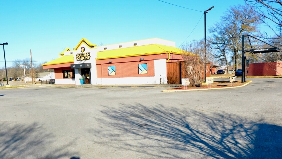 1210 Lamar Ave, Paris, TX for sale - Building Photo - Image 2 of 10