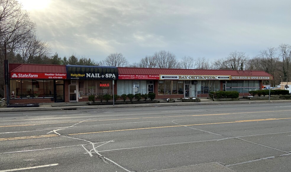 612-624 E Jericho Tpke, Huntington Station, NY for sale - Building Photo - Image 1 of 1