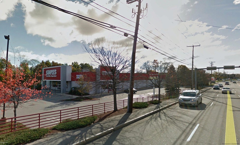 252 Daniel ster Hwy, Nashua, NH 03060