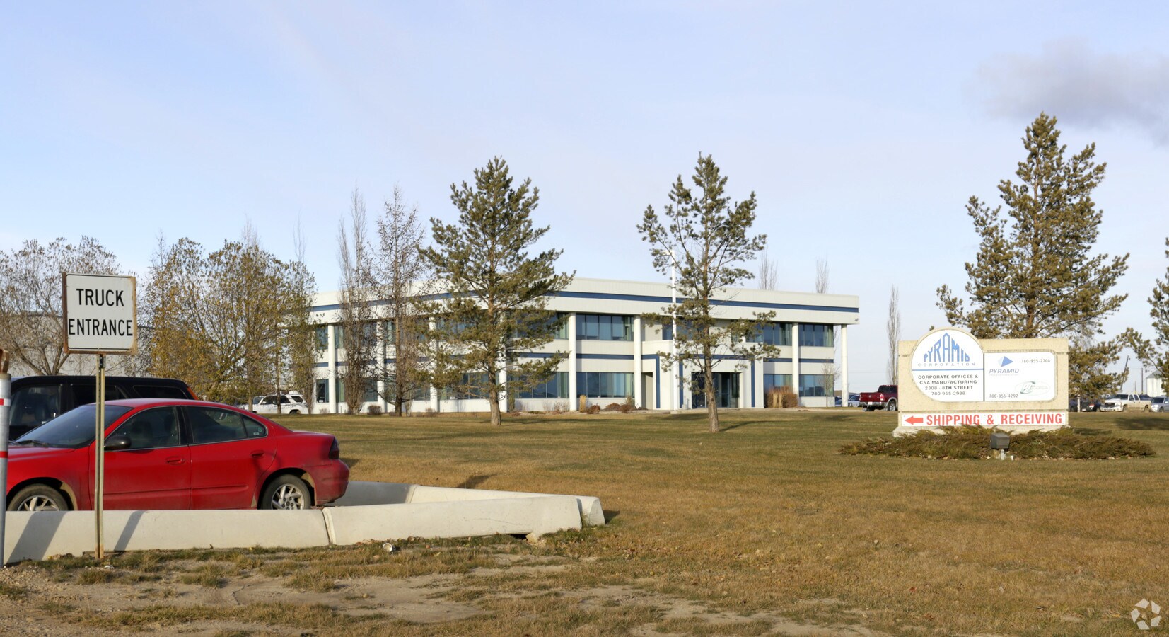 2308 8th St, Nisku, AB T9E 7Z2