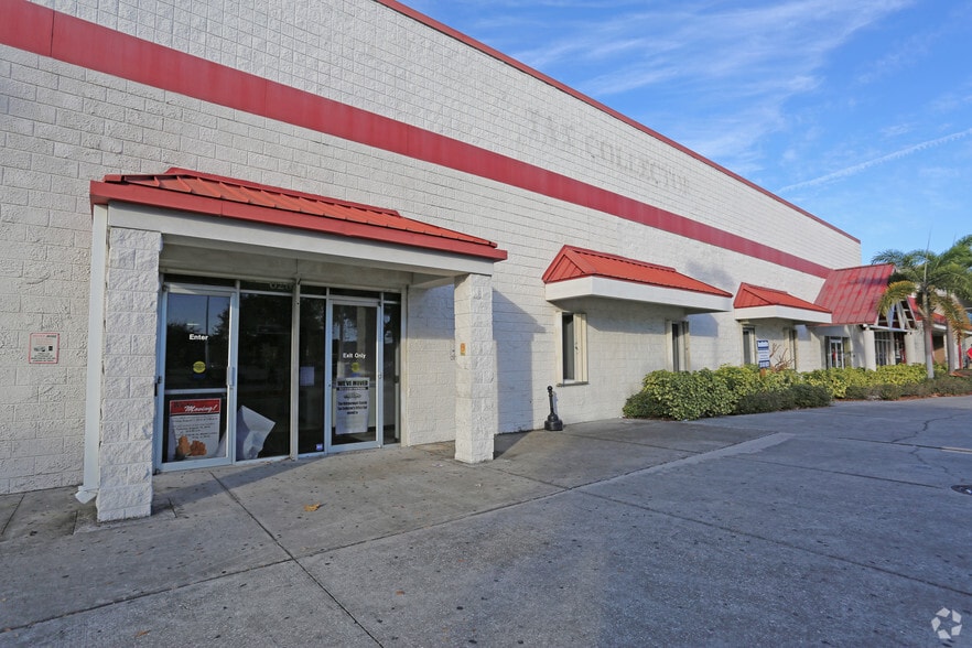 6277-6285 W Waters Ave, Tampa, FL for sale - Building Photo - Image 3 of 10