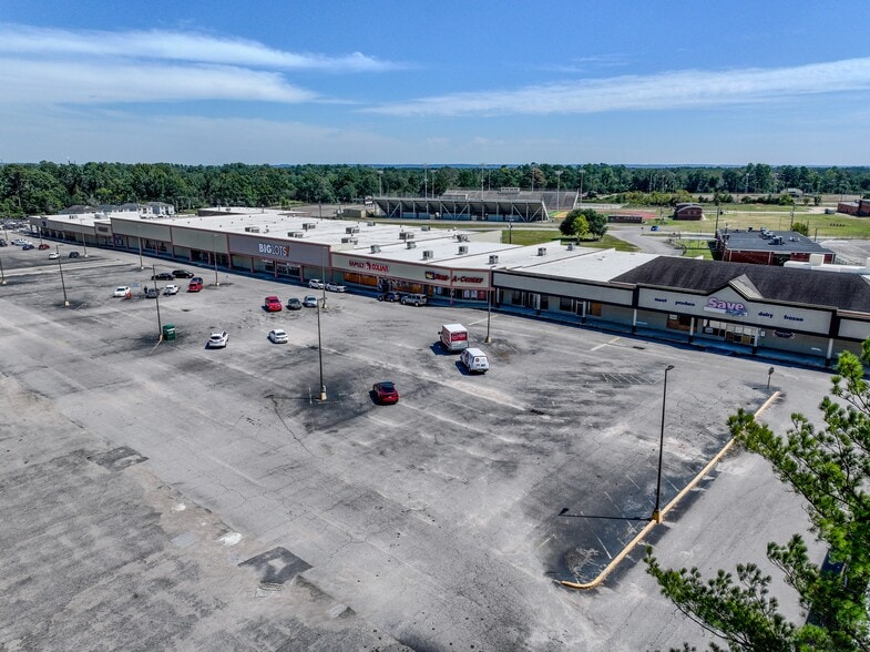 2700-2732 Peach Orchard Rd, Augusta, GA for lease - Building Photo - Image 1 of 2