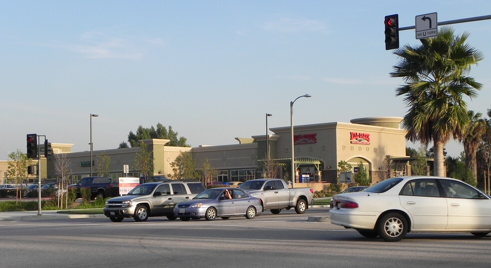 2083 Orange Tree Ln, Redlands, CA for lease - Building Photo - Image 1 of 7