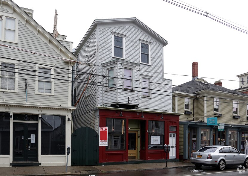 404 Thames St, Newport, RI for sale - Primary Photo - Image 1 of 1