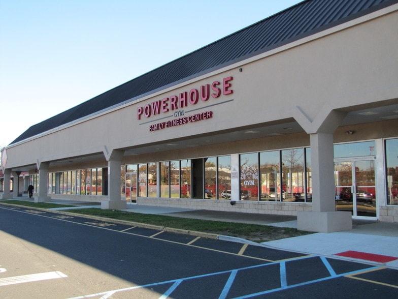 1061-1099 Highway 9, Old Bridge, NJ for lease - Building Photo - Image 3 of 8