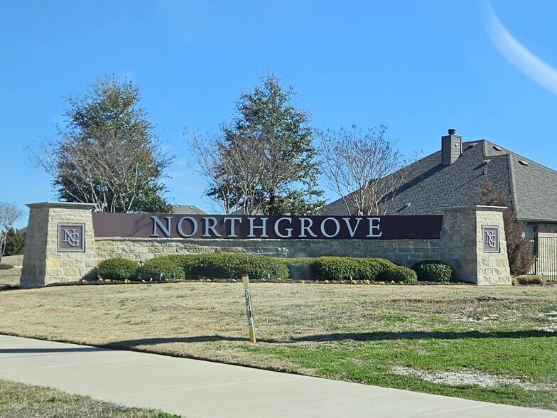 Lot 2R Northgrove Blvd Blvd, Waxahachie, TX for sale - Primary Photo - Image 1 of 1