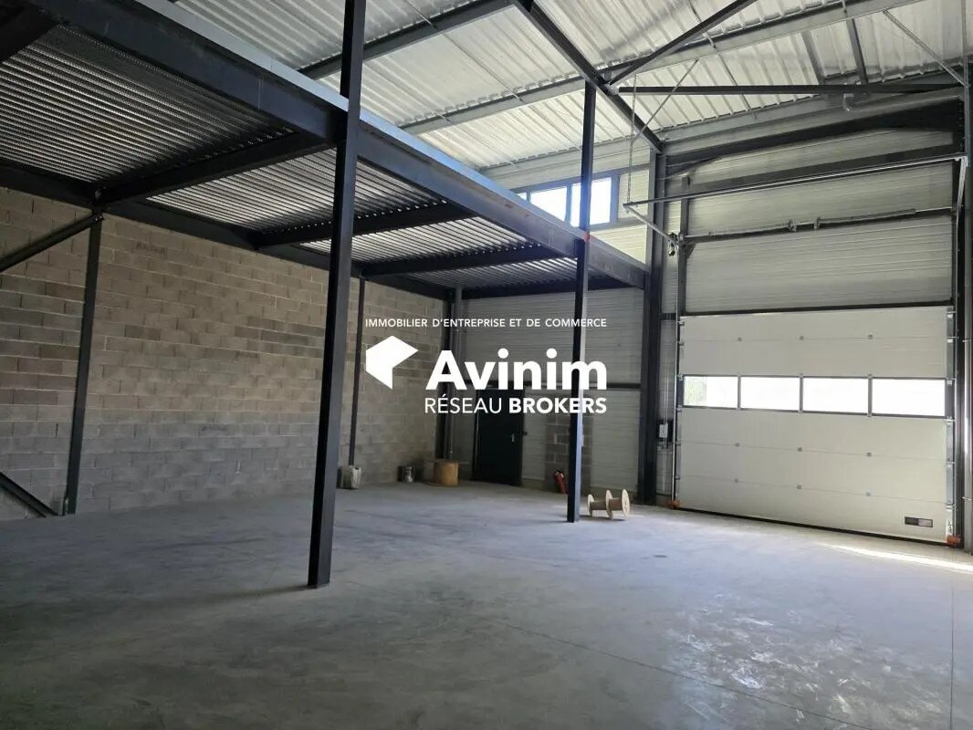 Industrial in Lunel for sale Interior Photo- Image 1 of 3