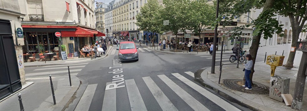 Retail in Paris for lease - Building Photo - Image 1 of 1