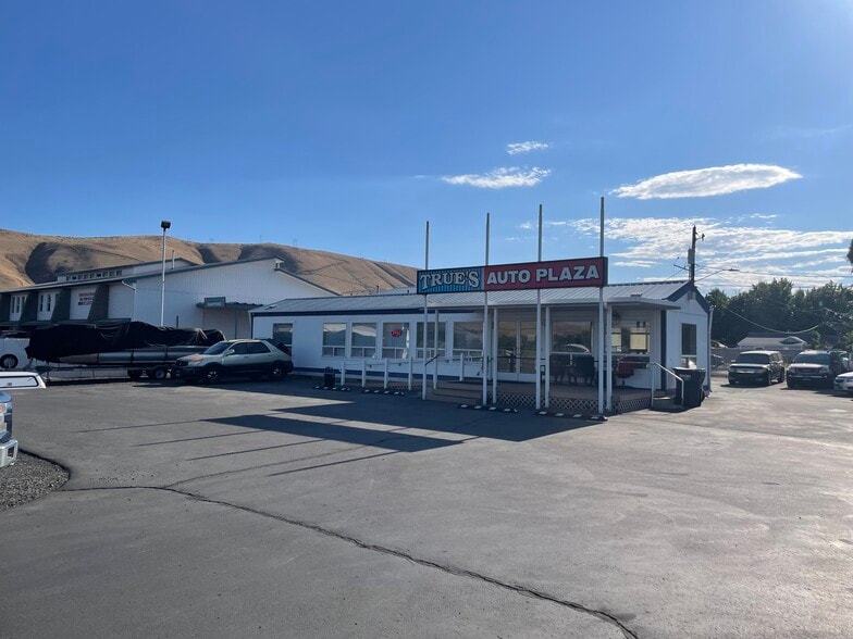 4118 Main St, Union Gap, WA for lease - Primary Photo - Image 1 of 7