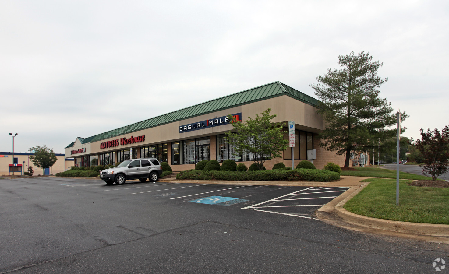 33603376 Crain Hwy, Waldorf, MD 20603